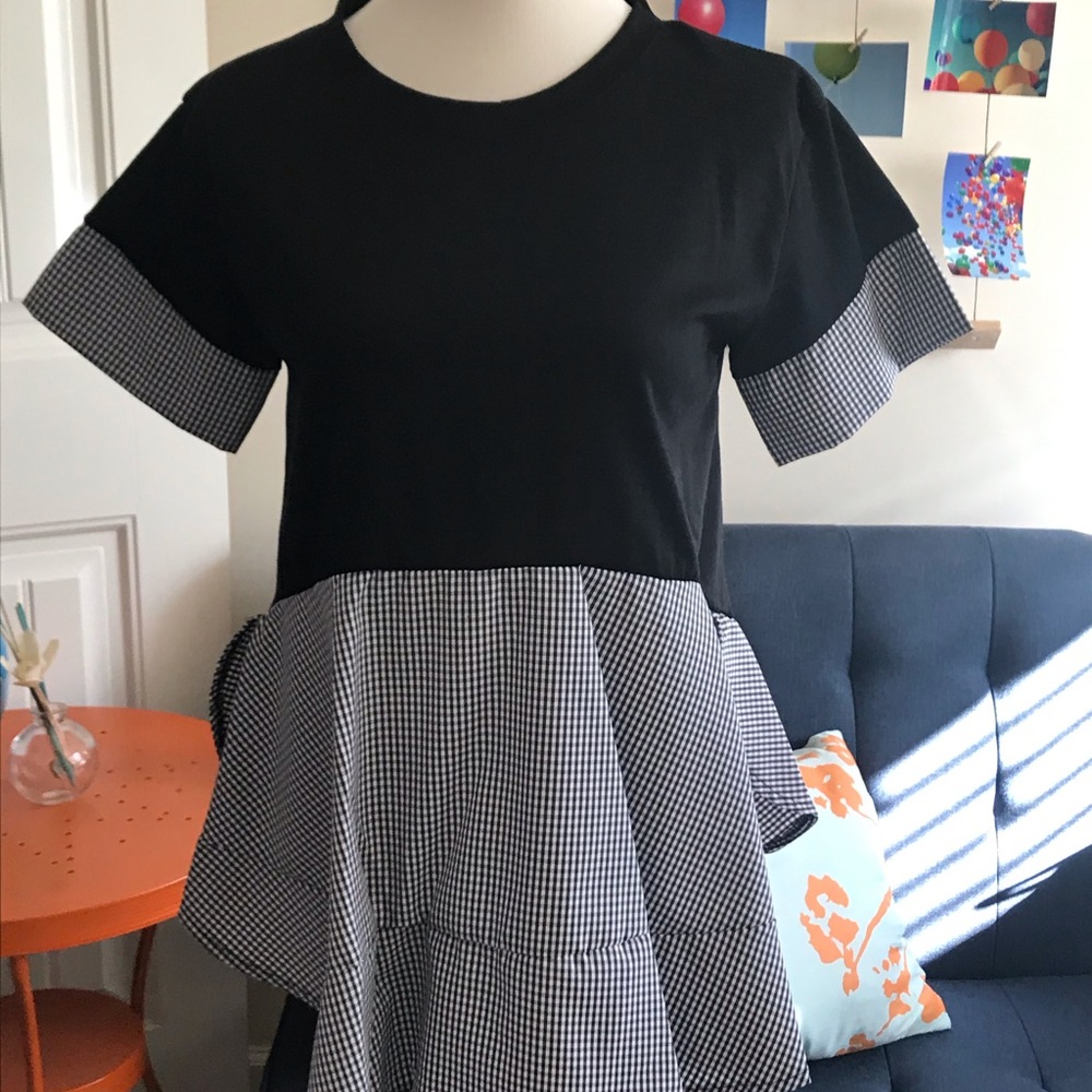 NWT SHEIN gingham top with side slits, size S